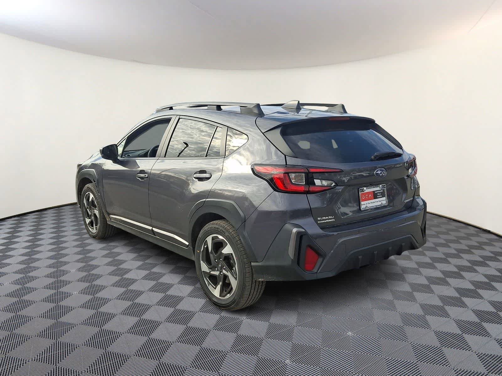 Used 2024 Subaru Crosstrek 2.5i Limited AWD/4WD image 7