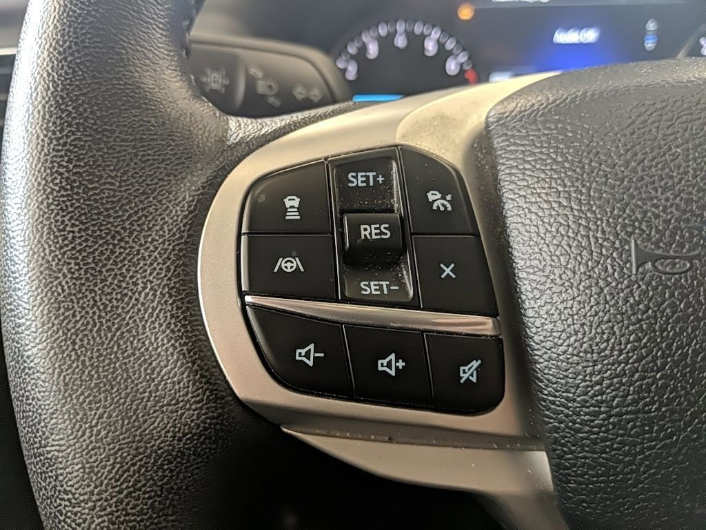 Used 2023 Ford Explorer Limited w/ Limited Technology Package image 19