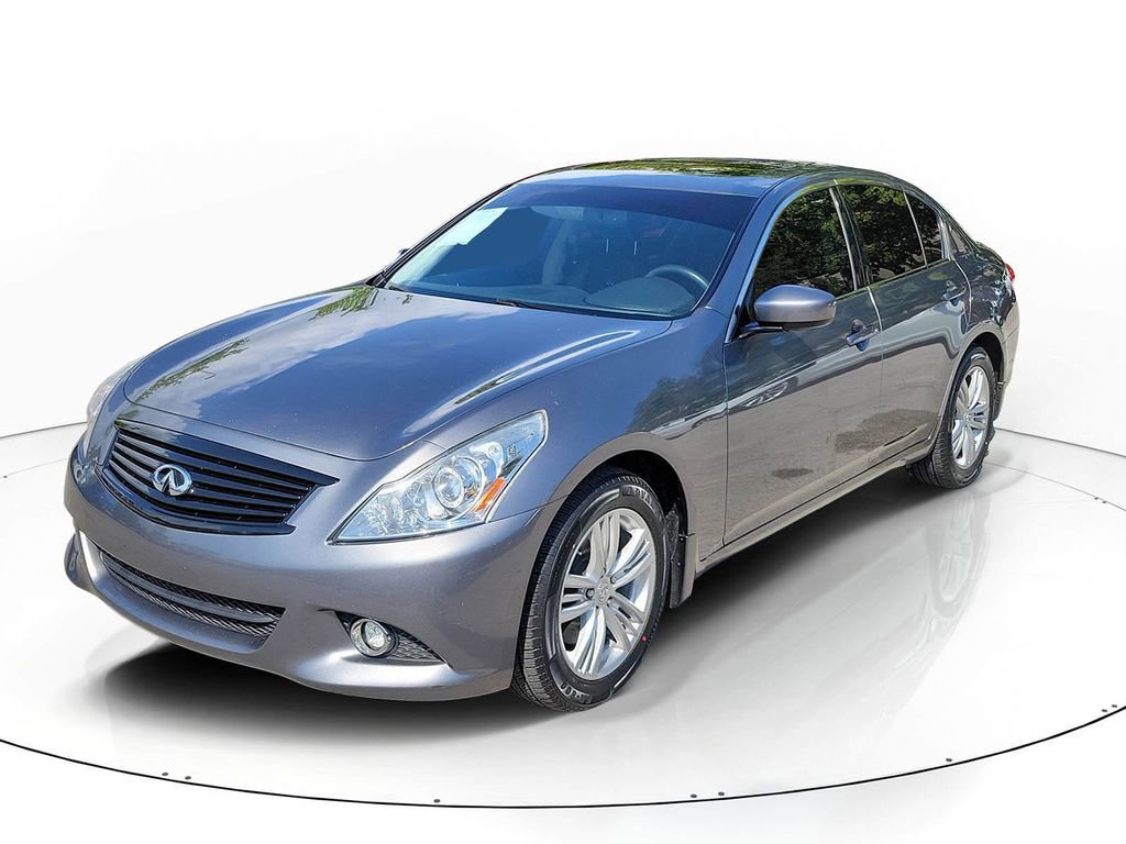 Used 2012 INFINITI G37 X w/ Premium Pkg image 4
