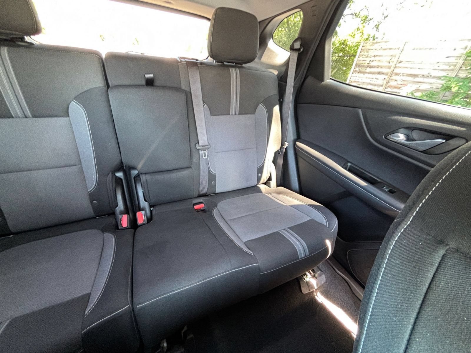 Used 2025 Chevrolet Blazer LT FWD image 39