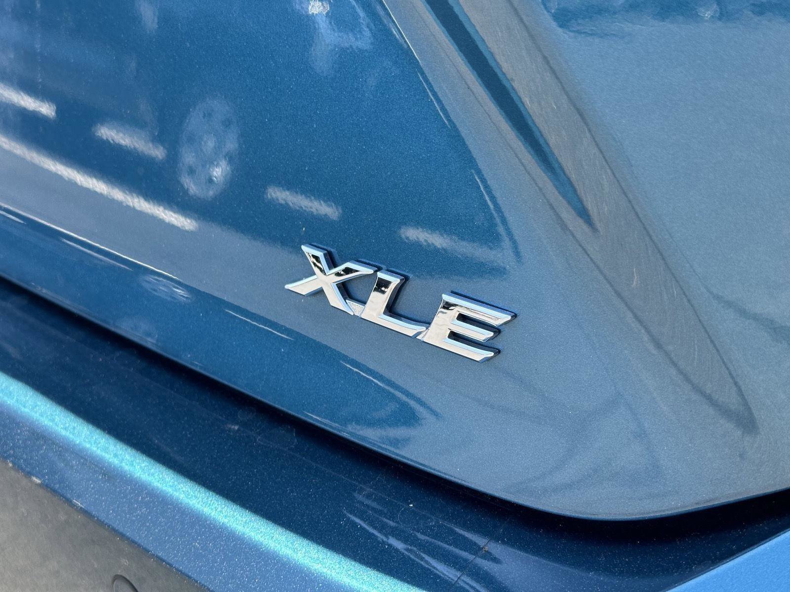 Used 2025 Toyota Camry XLE w/ Premium Plus Package FWD image 10