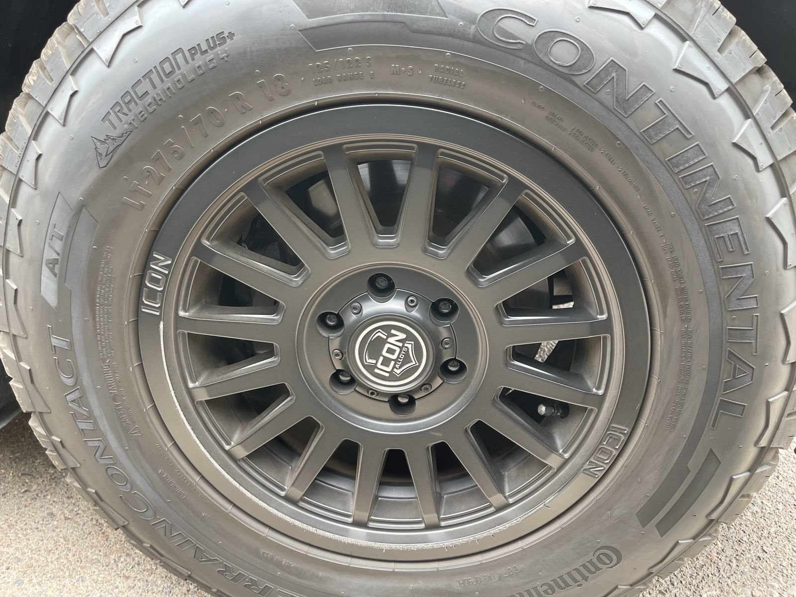 Used 2024 Lexus LX 600 F Sport AWD/4WD image 4