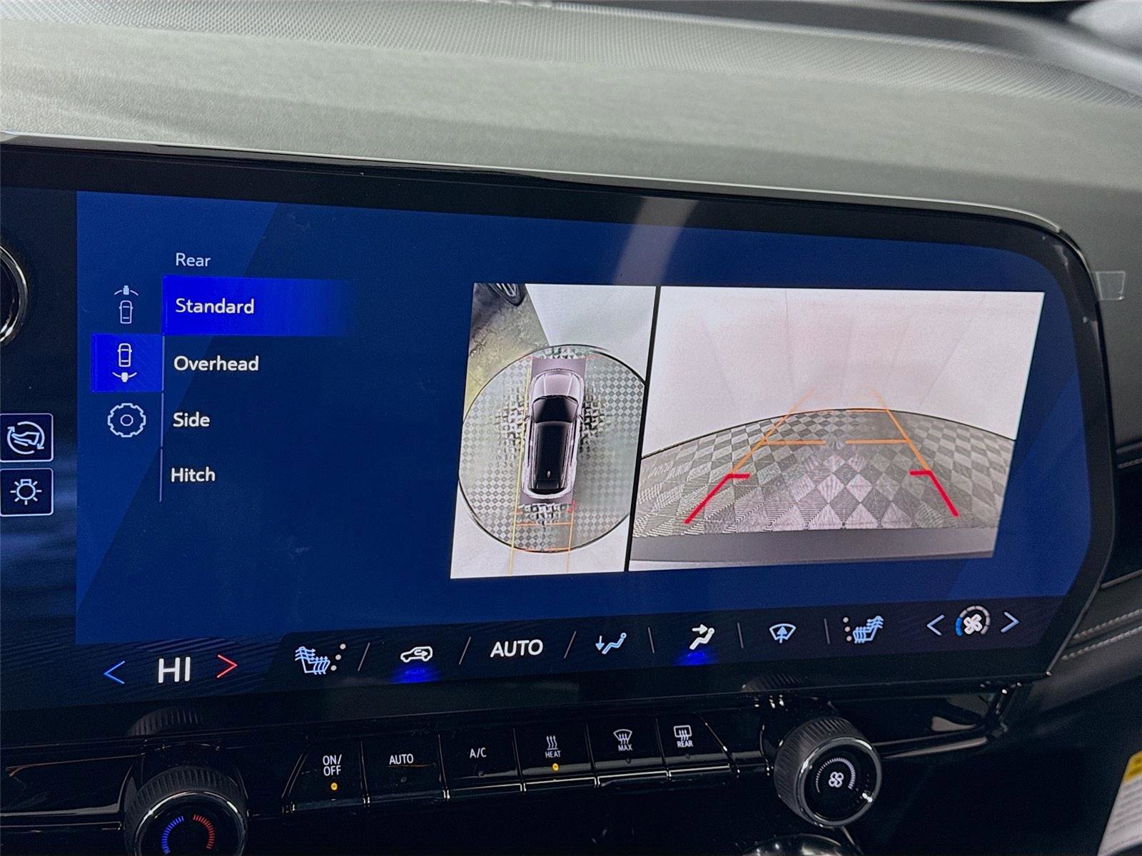 New 2026 Chevrolet Blazer EV LT AWD/4WD image 9