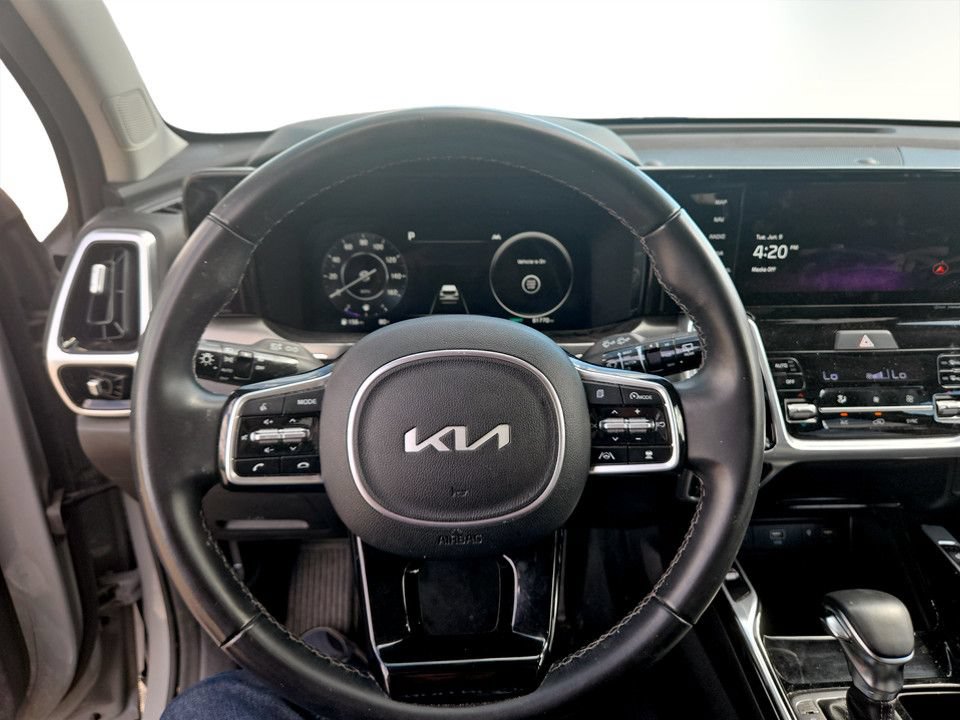 Used 2023 Kia Sorento SX FWD image 14