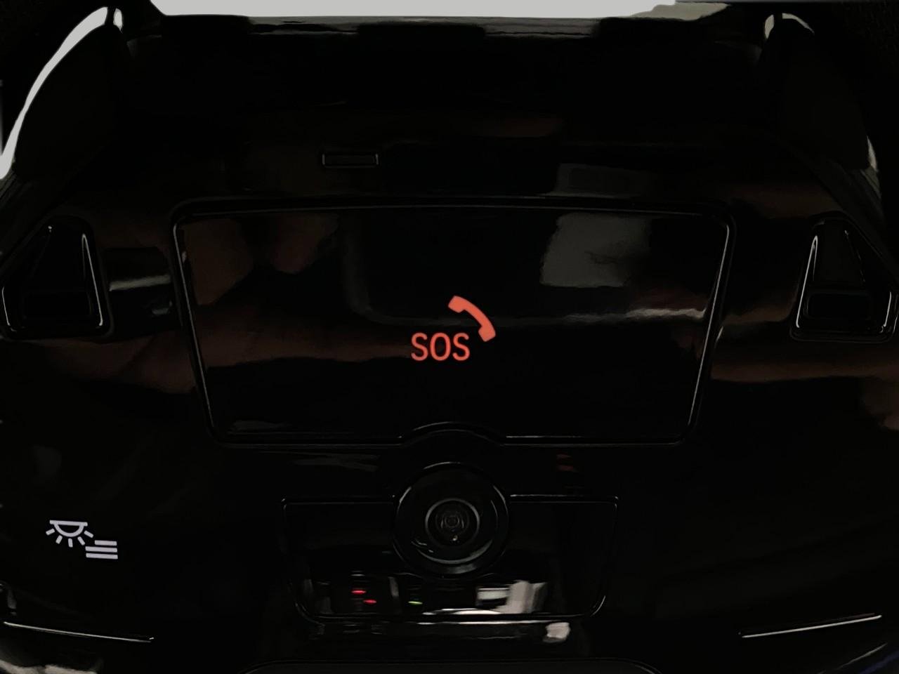 Certified 2026 BMW 550e xDrive image 27