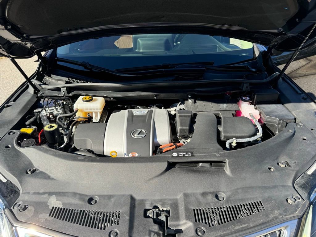 Used 2021 Lexus RX 450h AWD w/ Luxury Package image 19