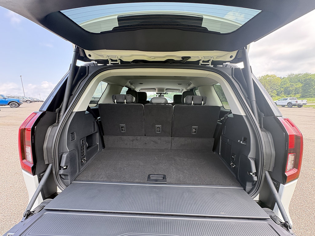 New 2026 Ford Expedition Active AWD/4WD image 15