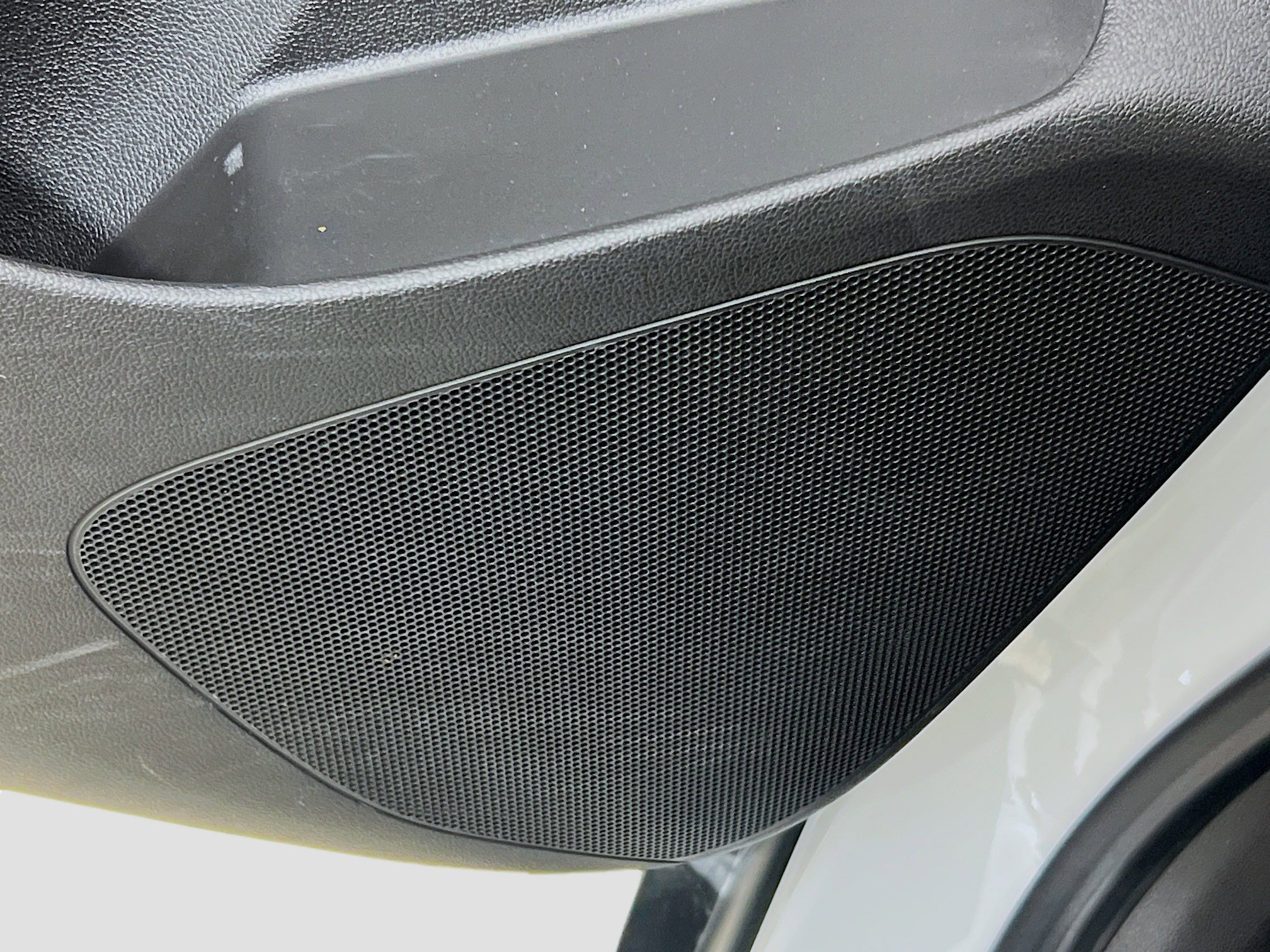 Used 2022 Chevrolet Bolt LT FWD image 19