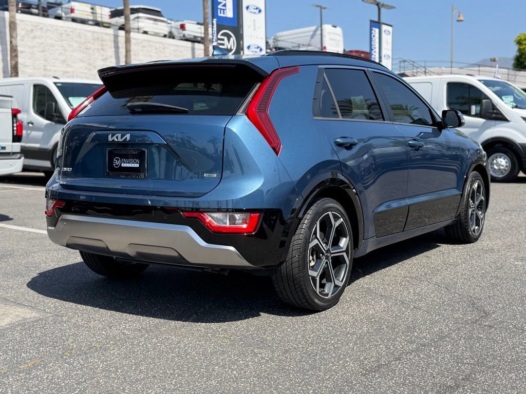 Used 2023 Kia Niro EX Touring FWD image 13