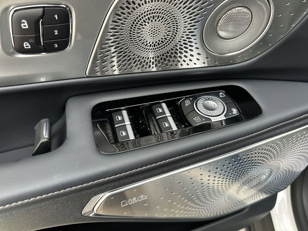 New 2026 Lincoln Nautilus Reserve image 13