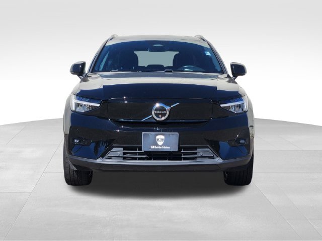 Certified 2023 Volvo XC40 Recharge Plus w/ Protection Package Premier AWD/4WD image 3