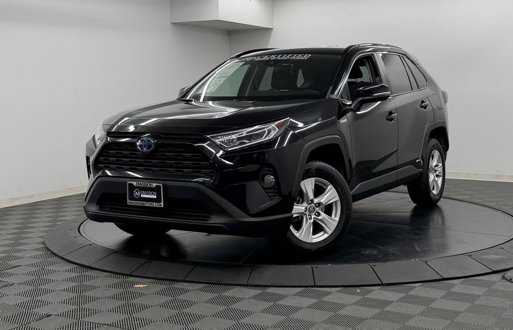 Used 2021 Toyota RAV4 XLE w/ Carpet Mat Package (TMS) AWD/4WD video 3