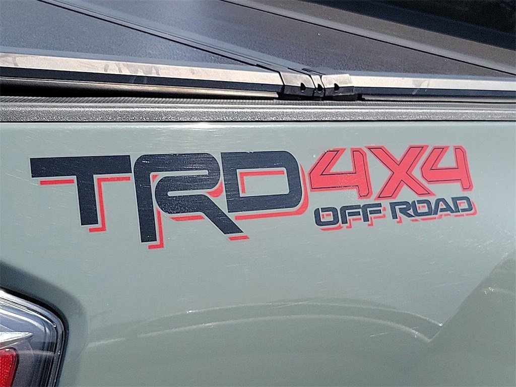 Used 2023 Toyota Tacoma TRD Off-Road image 23