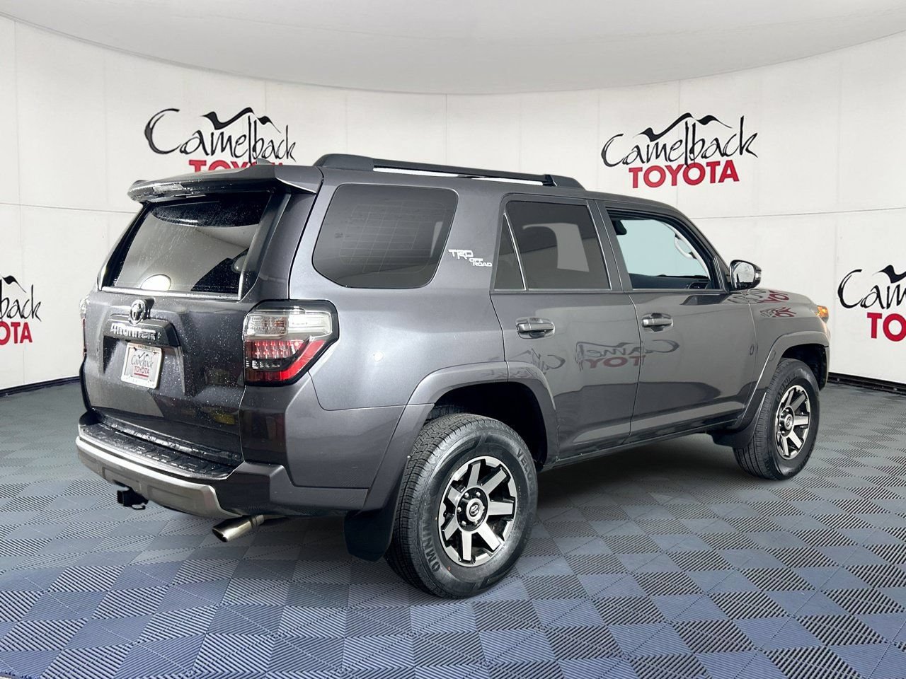 Used 2021 Toyota 4Runner TRD Off-Road Premium w/ Moonroof Package AWD/4WD image 8