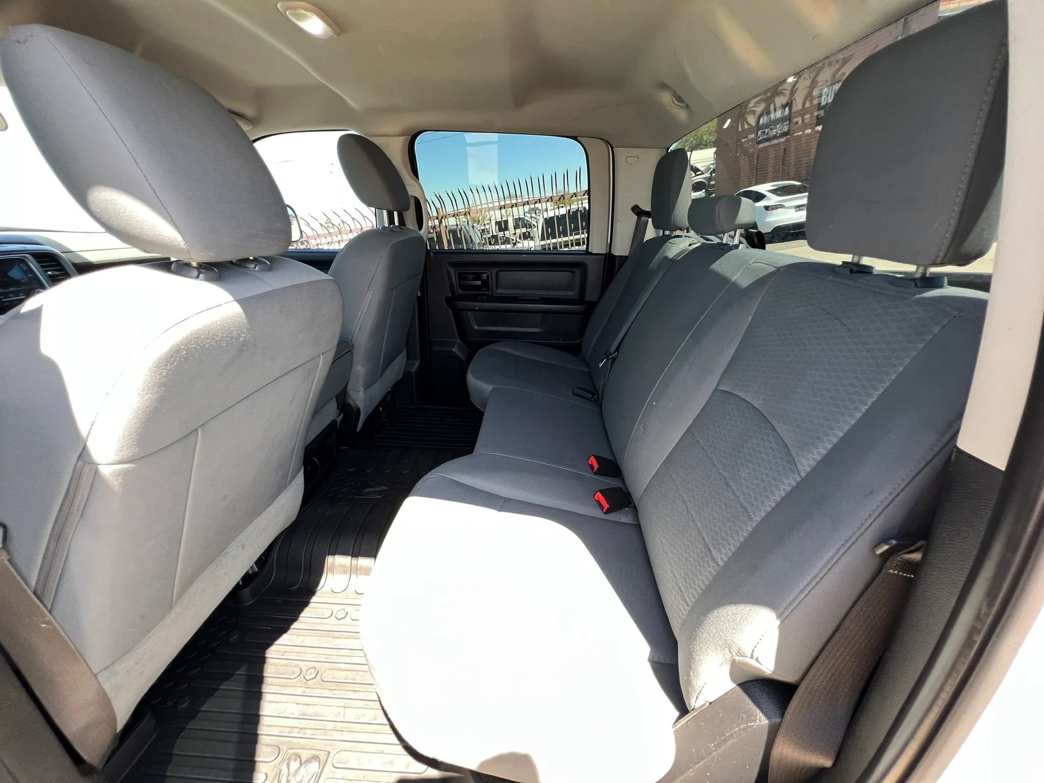Used 2016 RAM 2500 Tradesman w/ Chrome Appearance Group AWD/4WD image 20