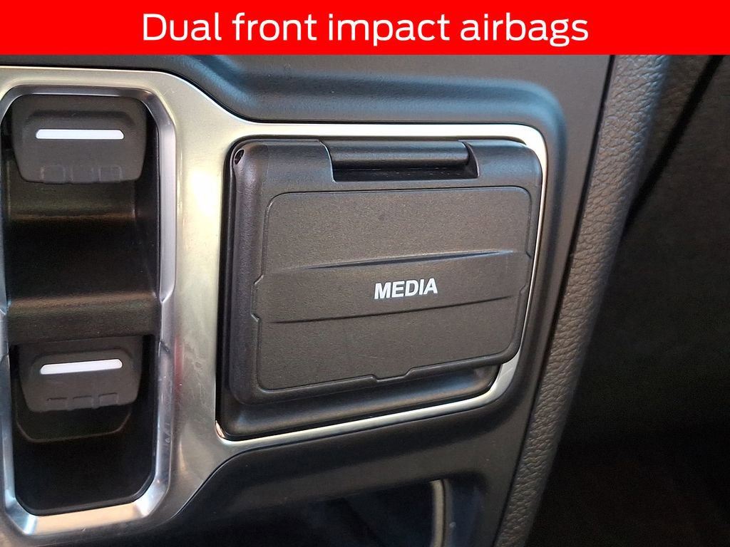 Used 2022 Jeep Wrangler Unlimited Sahara w/ Cold Weather Group image 24