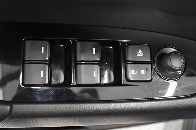 Used 2025 MAZDA CX-5 AWD 2.5 S w/ Preferred Package image 23