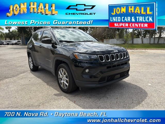 Used 2024 Jeep Compass Latitude
