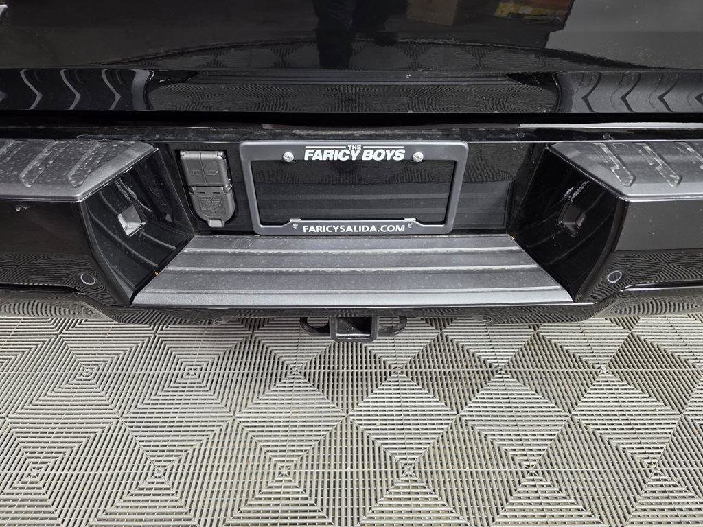 Used 2025 GMC Sierra EV Denali image 11