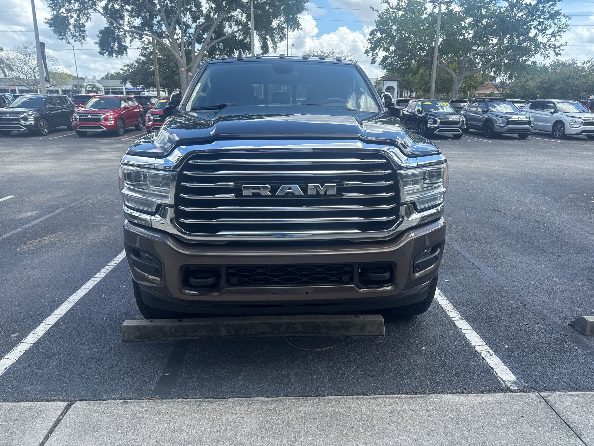 Used 2022 RAM 3500 Limited image 2