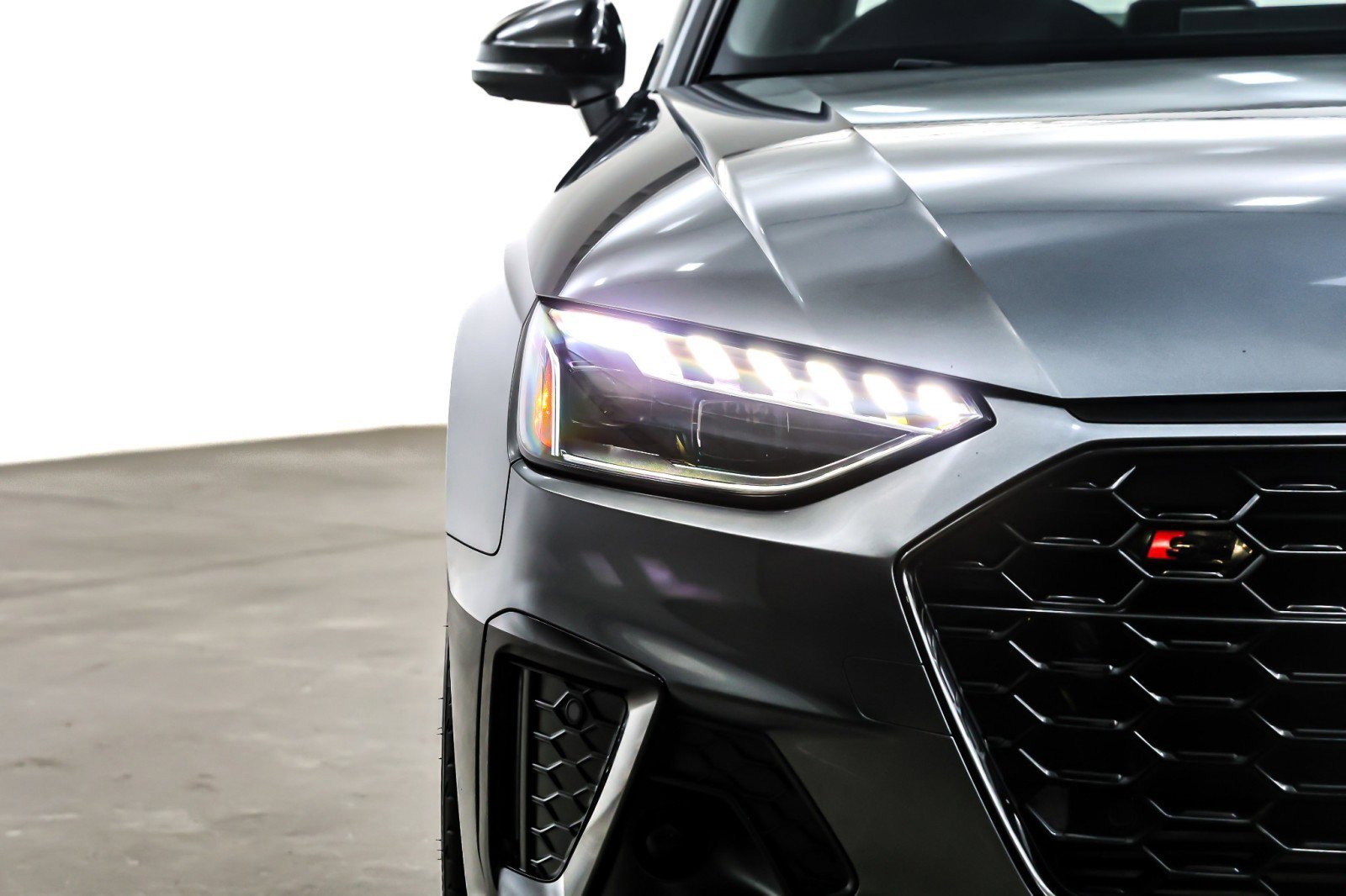 Used 2023 Audi S4 Premium Plus w/ Premium Plus Package image 15