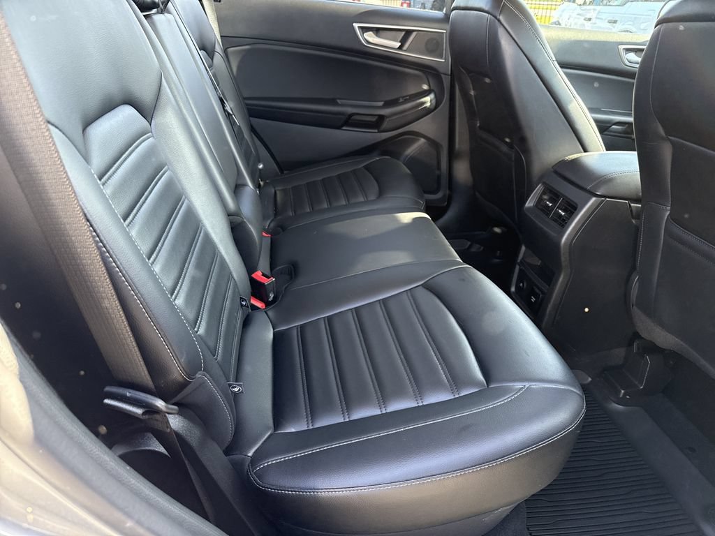 Used 2023 Ford Edge SEL w/ Convenience Package AWD/4WD image 15