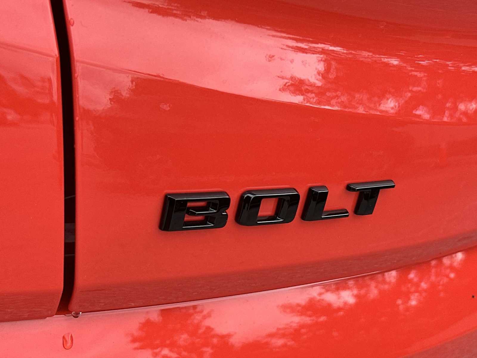 New 2027 Chevrolet Bolt RS w/ Technology Package FWD image 11
