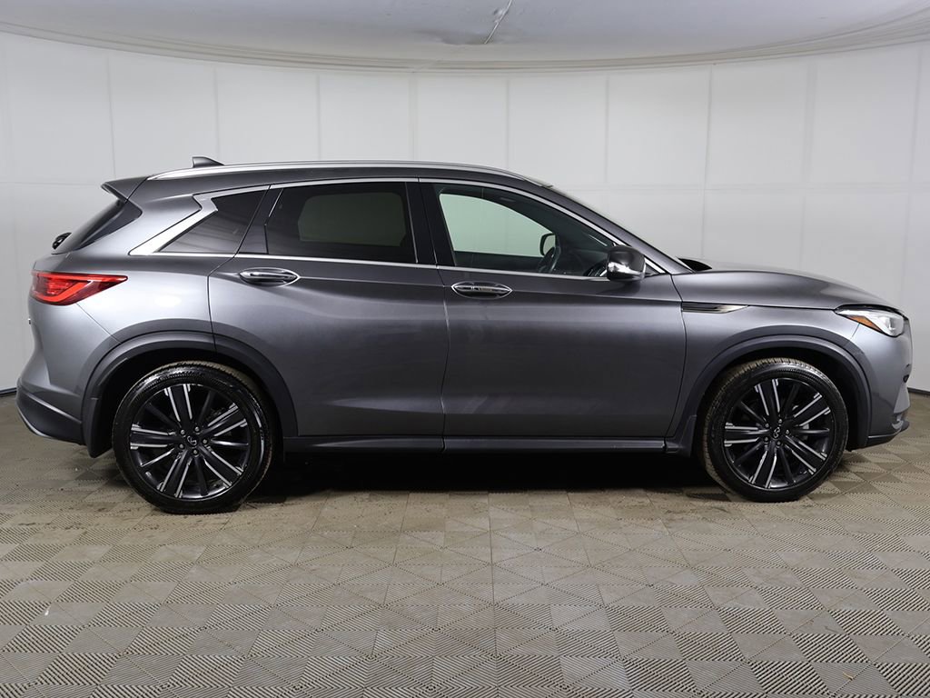 Used 2021 INFINITI QX50 Luxe w/ Appearance Package AWD/4WD image 14