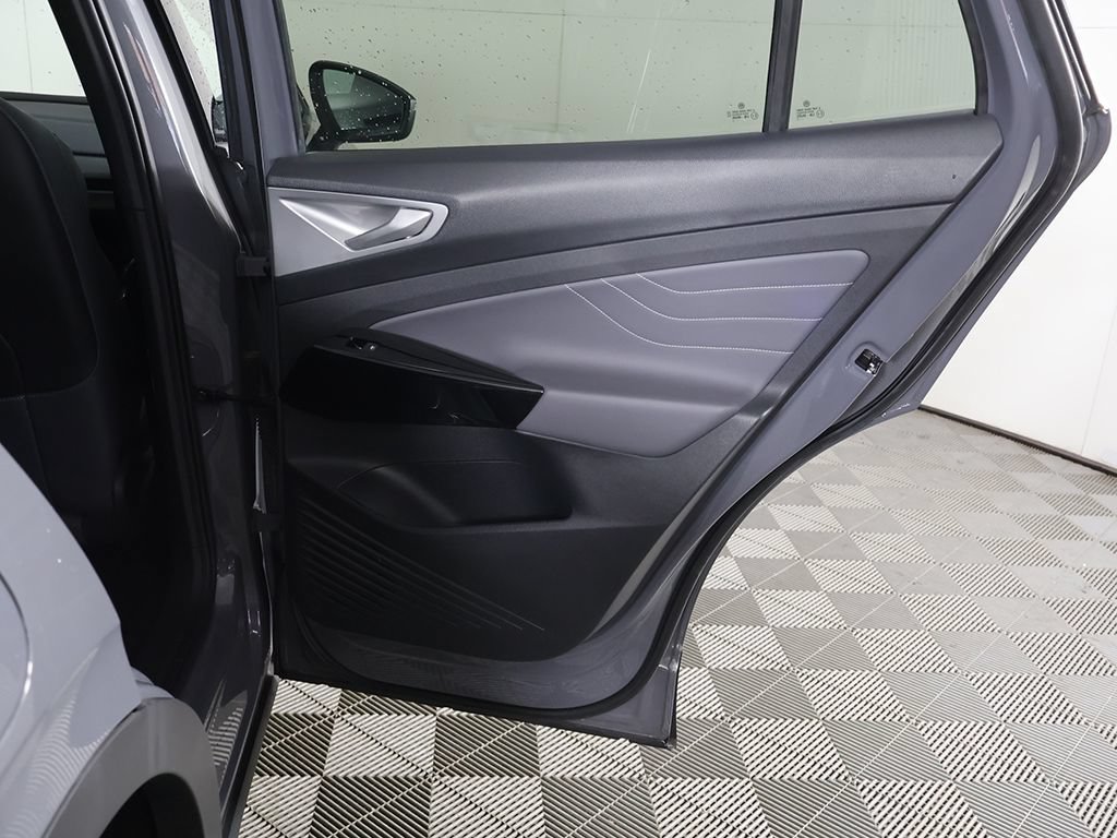 Used 2023 Volkswagen ID.4 S RWD image 27