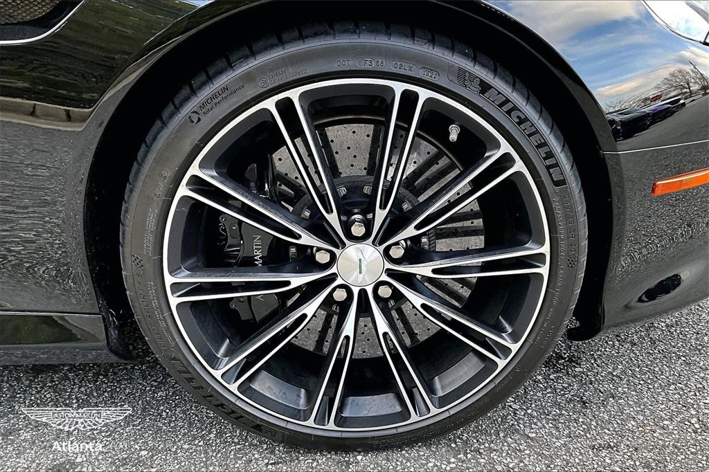 Used 2015 Aston Martin DB9 image 27