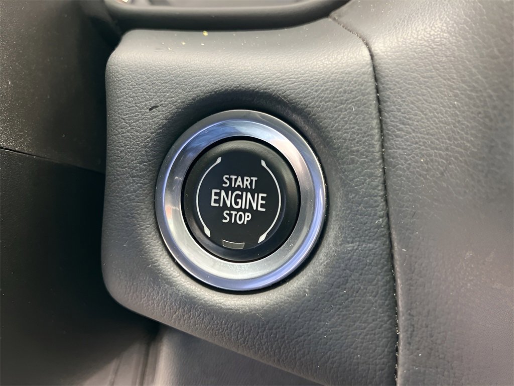 Used 2021 GMC Yukon XL AT4 w/ AT4 Premium Plus Package image 22