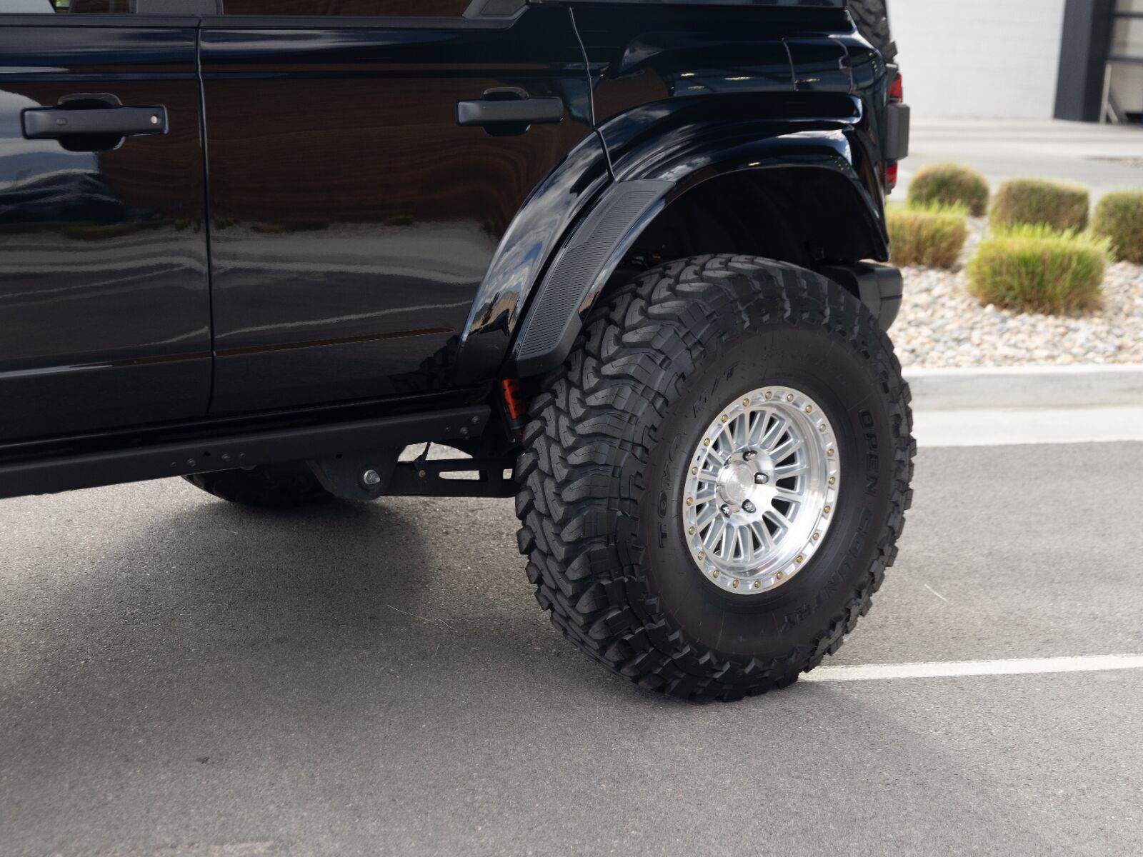 Used 2025 Ford Bronco Raptor AWD/4WD image 10