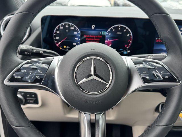 New 2025 Mercedes-Benz GLA 250 4MATIC image 11