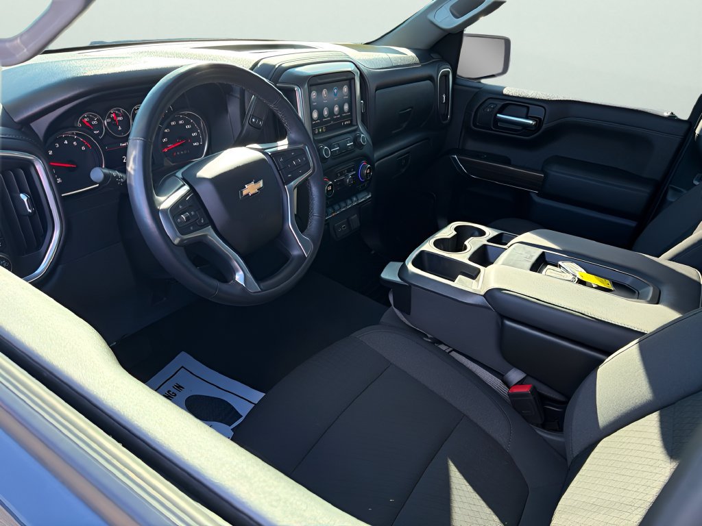 Used 2022 Chevrolet Silverado 1500 LT AWD/4WD image 13