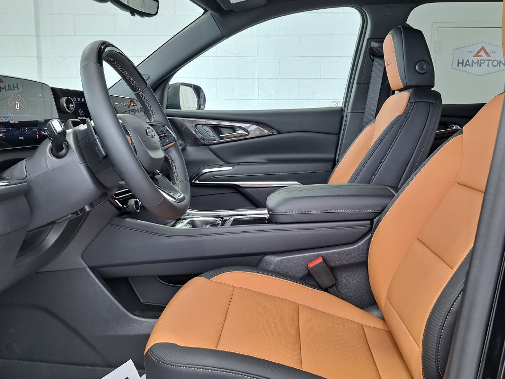 New 2027 Chevrolet Traverse Z71 w/ Enhanced Driving Package AWD/4WD image 12