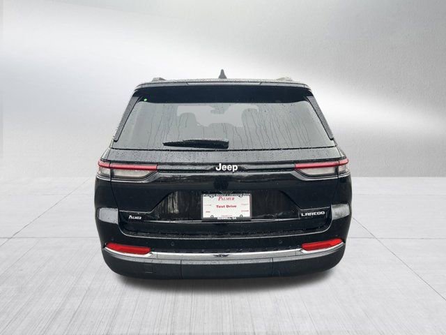 New 2025 Jeep Grand Cherokee Laredo image 6