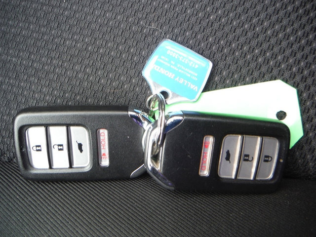 Used 2017 Honda HR-V EX image 32