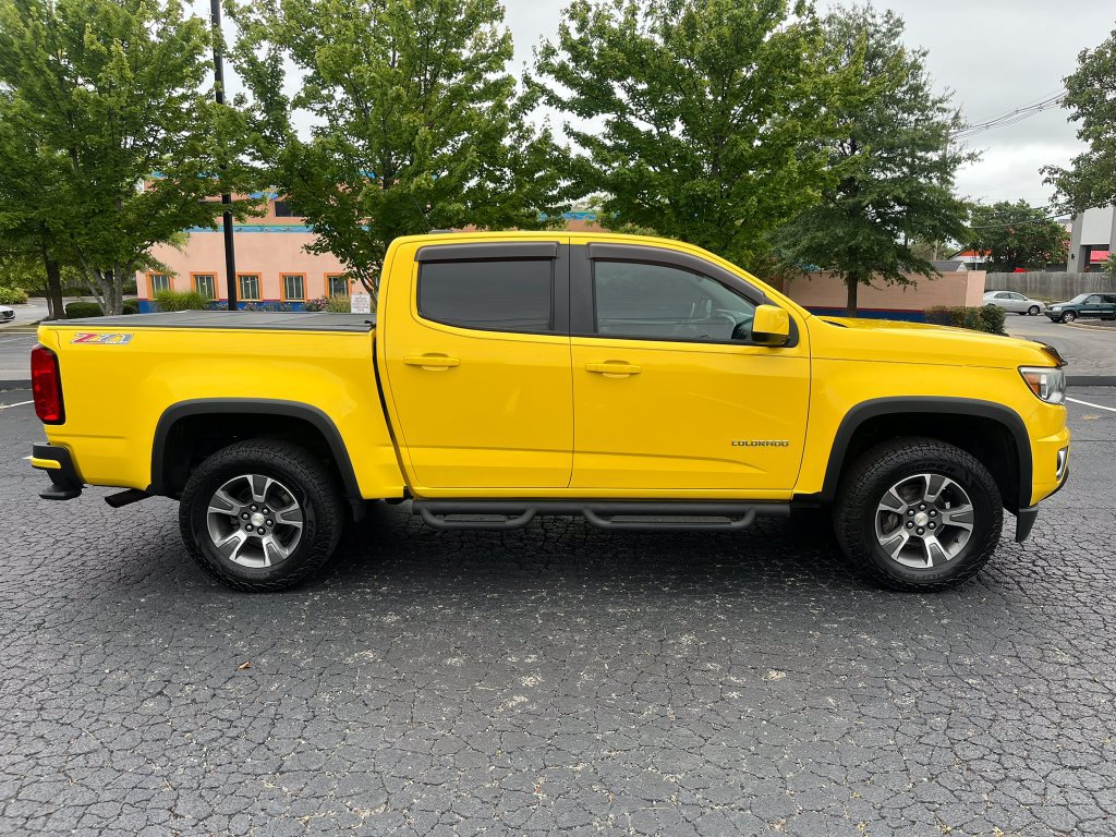 Used 2015 Chevrolet Colorado Z71 w/ Trail Boss Edition AWD/4WD image 4