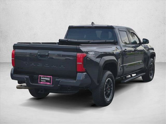 Certified 2025 Toyota Tacoma TRD Off-Road AWD/4WD image 5