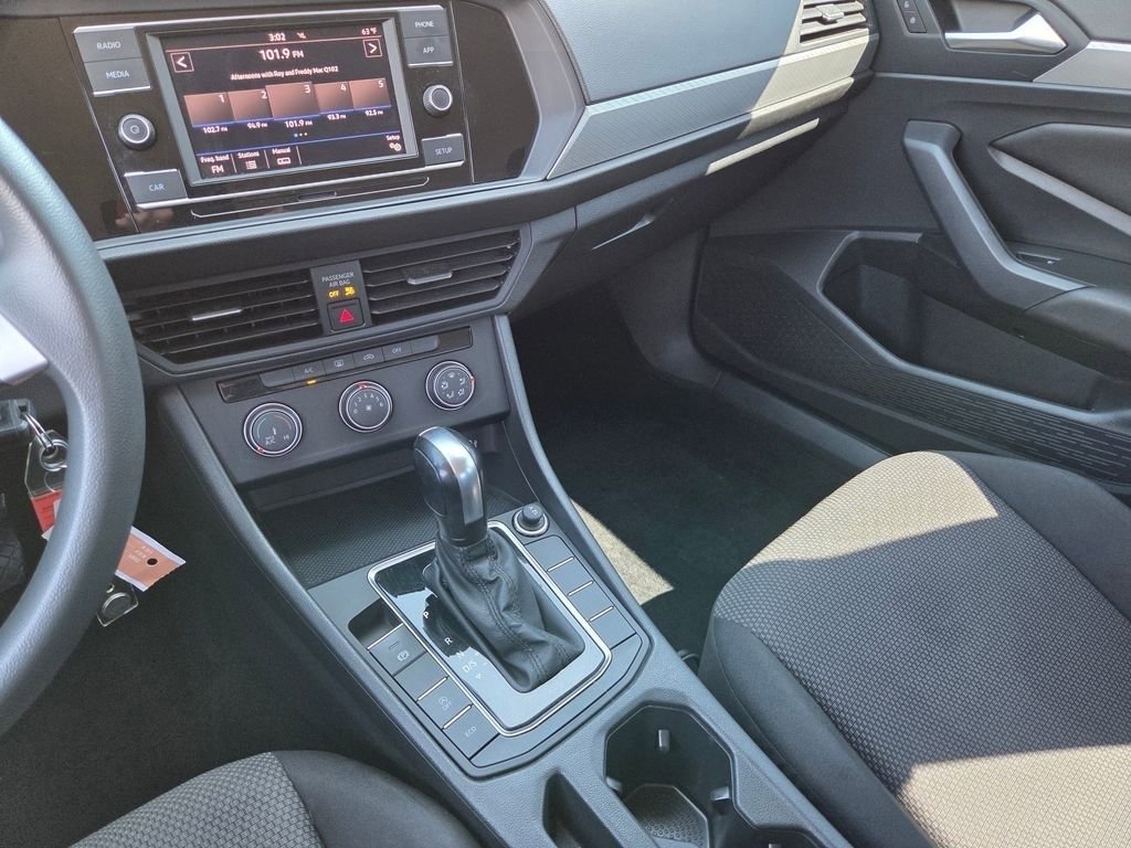 Used 2019 Volkswagen Jetta S w/ Driver Assistance Package image 33