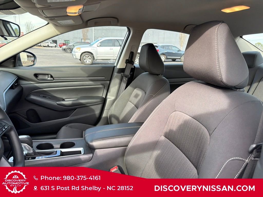 Certified 2025 Nissan Altima 2.5 S FWD image 11
