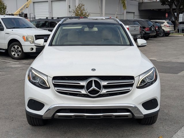 Used 2018 Mercedes-Benz GLC 300 image 2