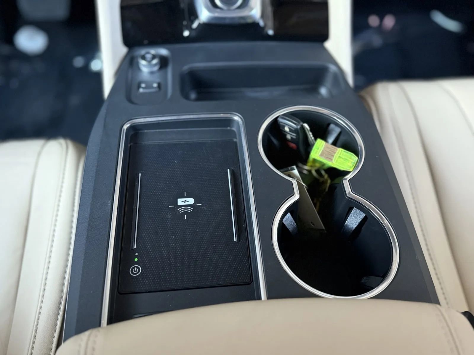 Used 2025 Acura MDX SH-AWD w/ Technology Package image 42