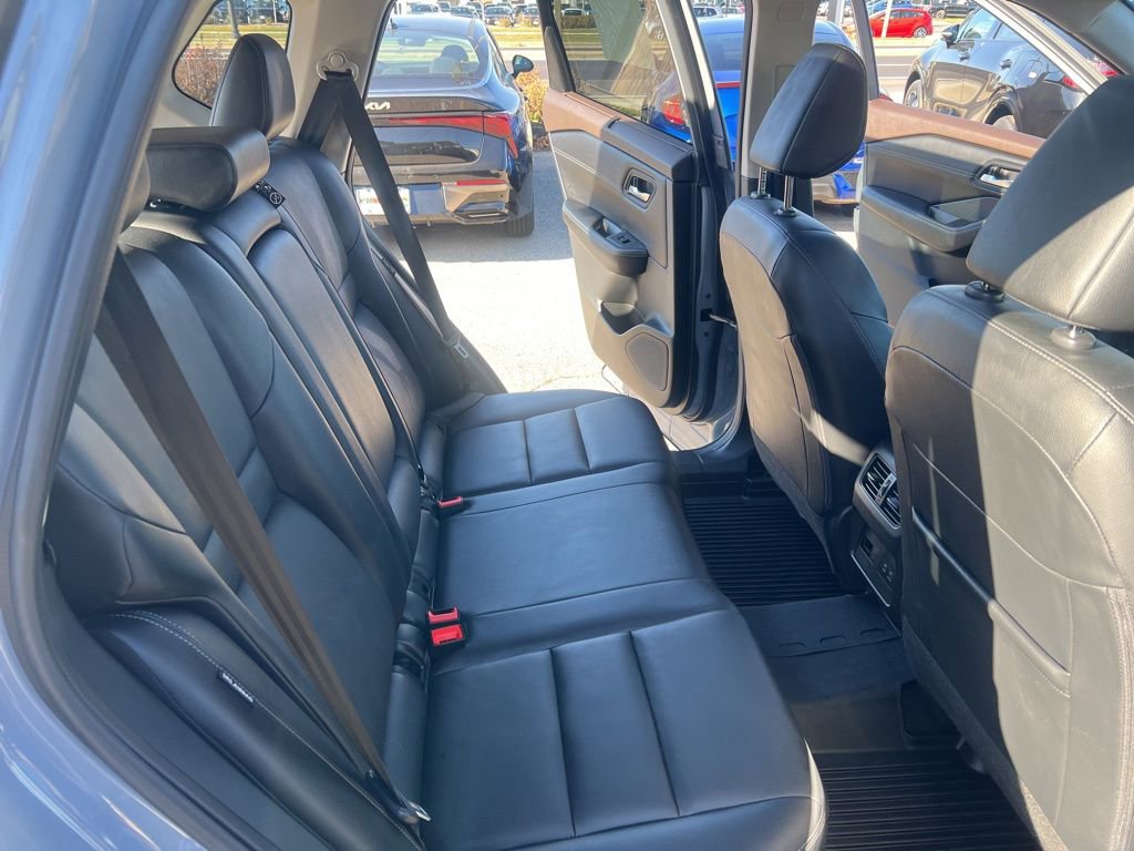 Certified 2023 Nissan Rogue SL w/ SL Premium Package image 15