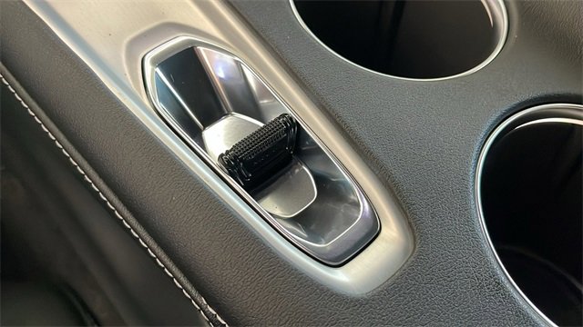 New 2026 Chevrolet Corvette Stingray Coupe w/ Battery Protection Package image 15