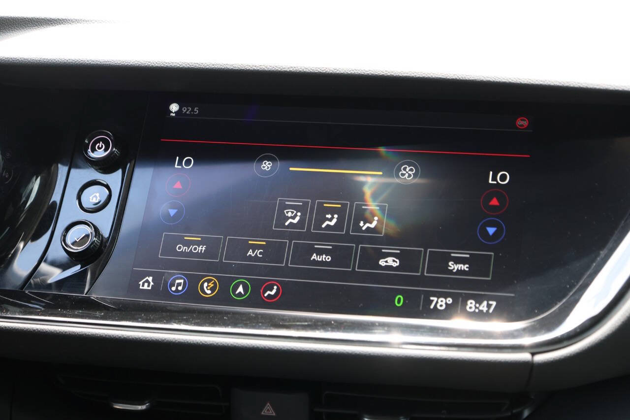 Used 2023 Buick Envision Avenir AWD/4WD image 20