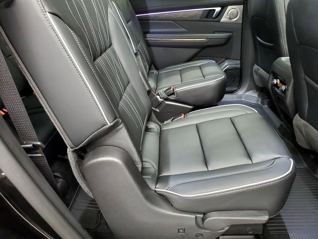 New 2026 Buick Enclave Avenir w/ Super Cruise Package image 22