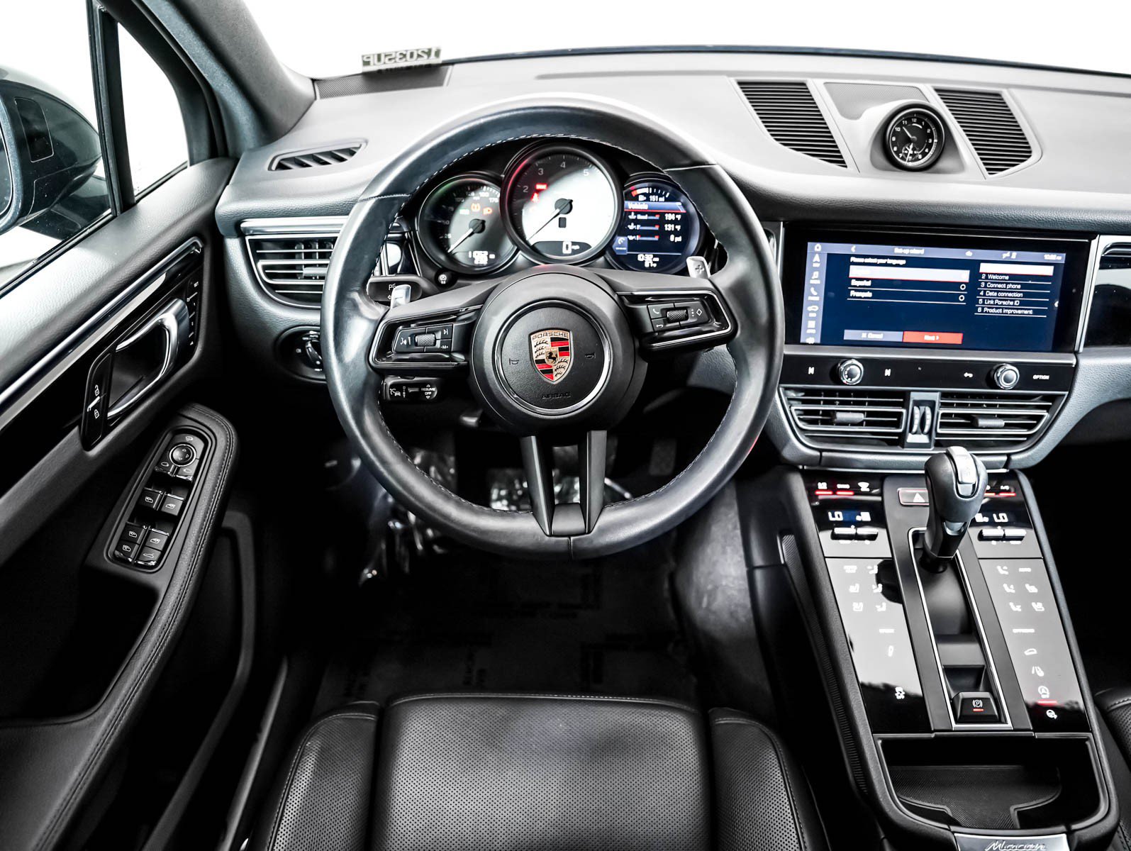 Certified 2023 Porsche Macan S AWD/4WD image 16