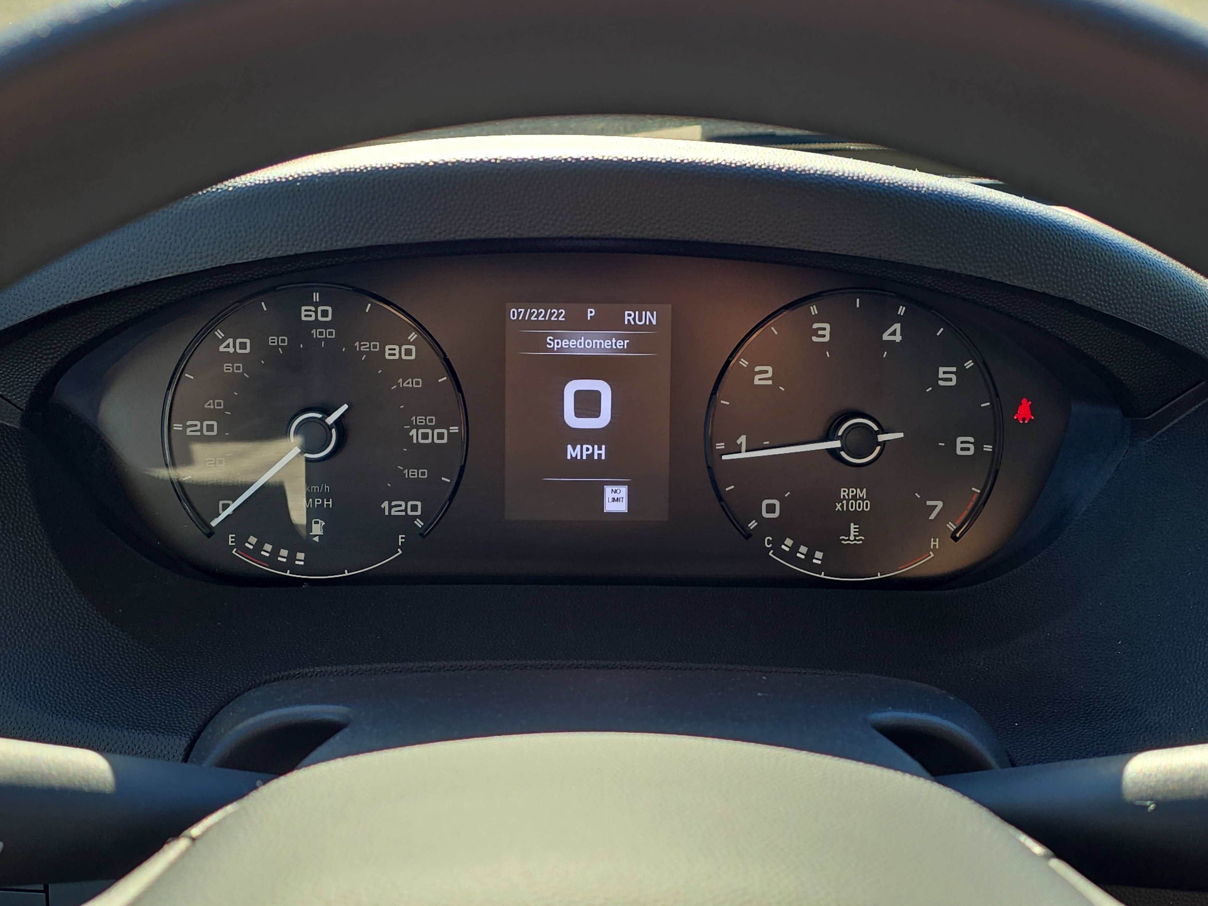 Used 2025 RAM ProMaster 2500 w/ Convenience Group image 16