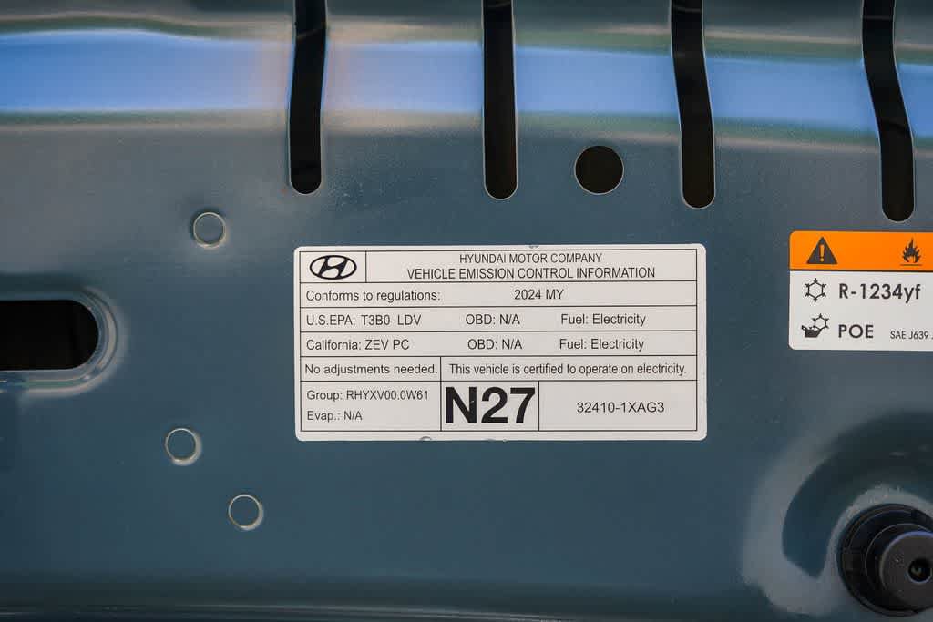 Certified 2024 Hyundai Ioniq 5 SEL RWD image 27